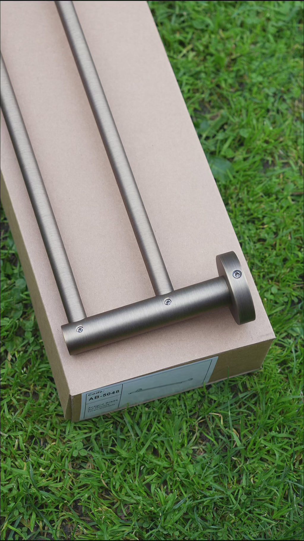 Seville Antique Brass Double Towel Rail 750mm
